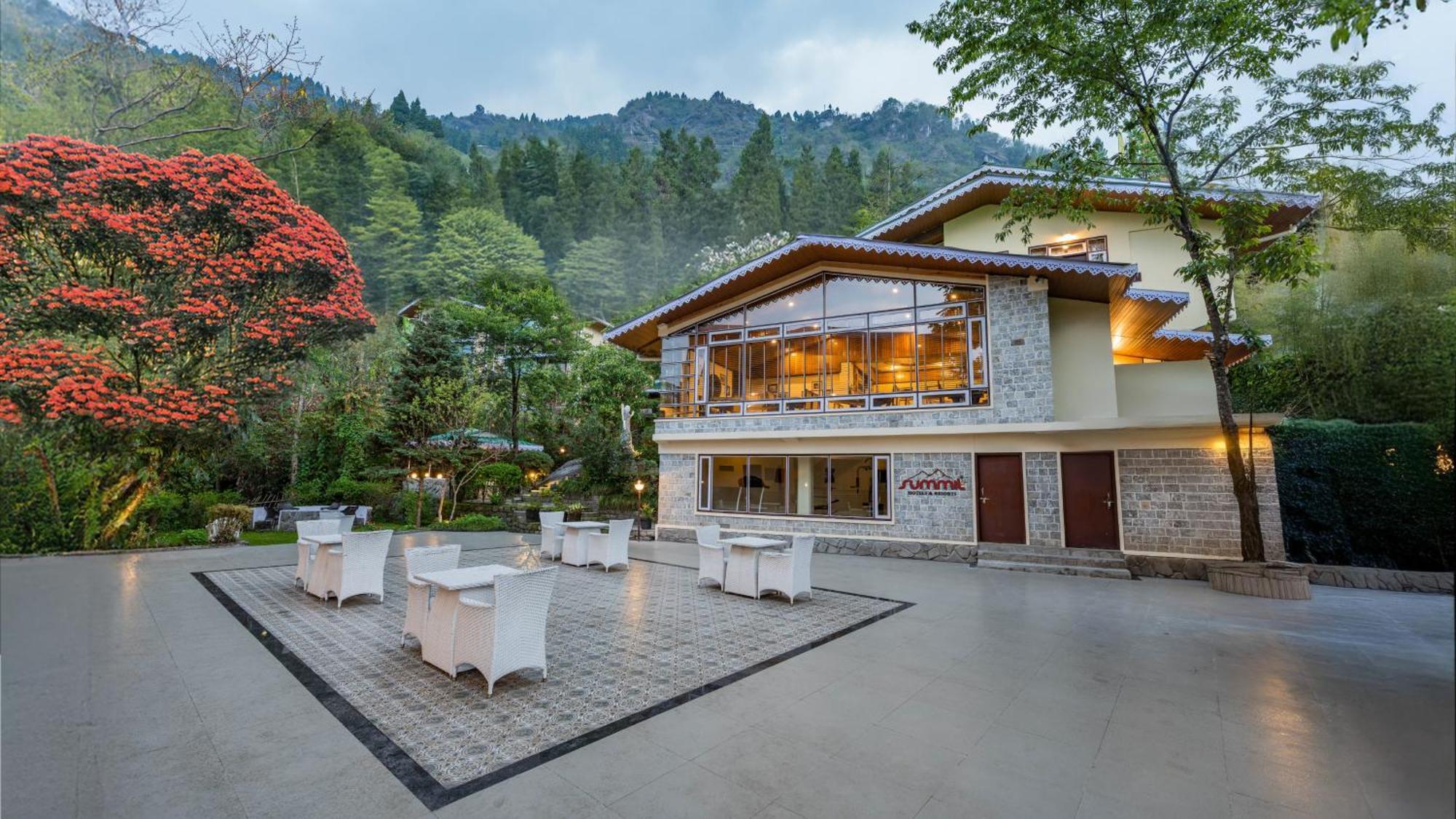 Summit Norling Resort & Spa Gangtok Ngoại thất bức ảnh